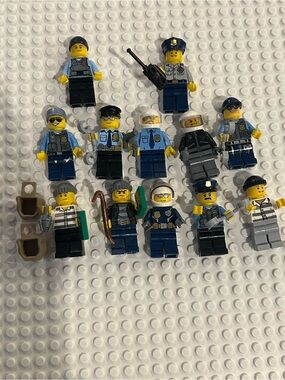 Lego lot of police and robbers minifigures, accessories